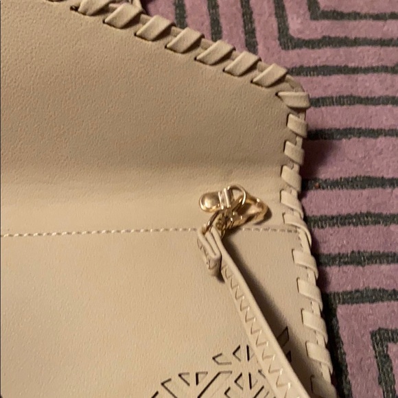 Super cute Francescas crossbody clutch bag - Picture 8 of 8